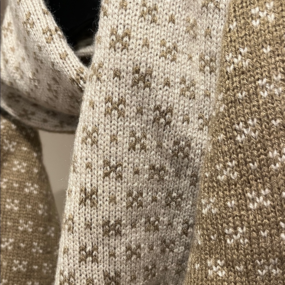 Knit Winter Scarf - Picture 10 of 11